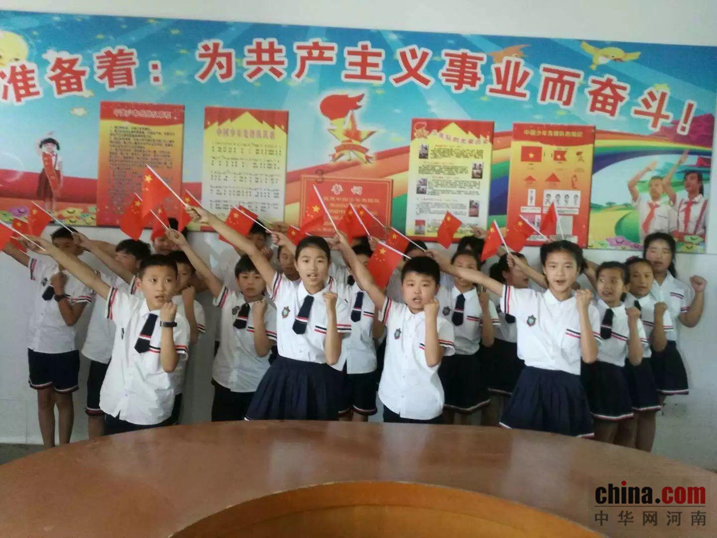 解惑蜗牛,疑问尽释男朋友不给我花钱,是不是不爱我?